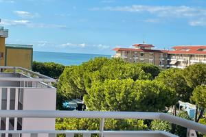 100mda spiaggia vista mare con parking