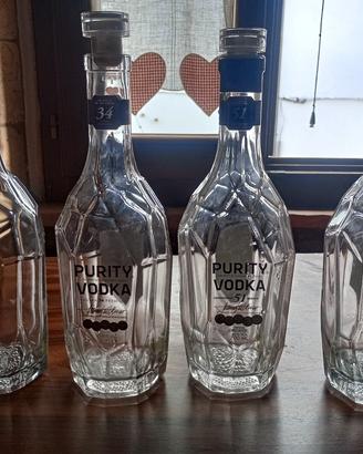 4 bottiglie purity vodka 