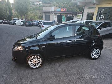 Lancia Ypsilon 1.2 69 CV GPL 138.000km 2013