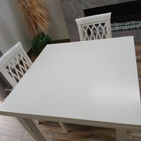 tavolo 90x90. aperto 90x180 legno bianco +4 sedie 
