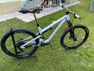 Commencal META TR UNIQUE 1/1 - taglia L