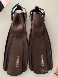 PINNE DA SUB MARES PLANA AVANTI CON CINGHIOLO XL