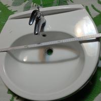 Lavandino cn Rubinetto