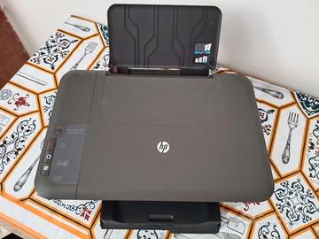 Stampante Scanner HP 1050 Deskjet