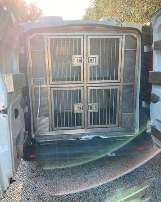Opel Vivaro omologato per trasporto animali vivi