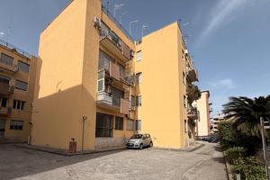 Viale Regina Elena - 2 locali con posto auto