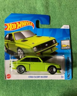 HOT WHEELS - FORD ESCORT RS2000
