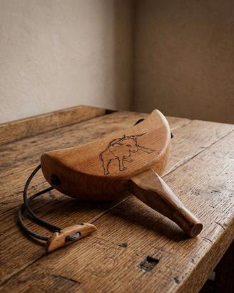 piccolo sgabello da mungitura