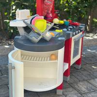cucina giocattolo con accessori