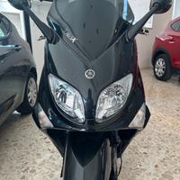 Yamaha TMAX 530