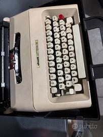 Macchina da scrivere
