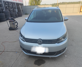 Volkswagen Touran 1.4 OLTRE 710 KM CON eur30