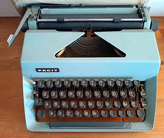Macchina per scrivere vintage Facit