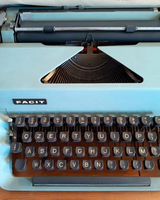 Macchina per scrivere vintage Facit