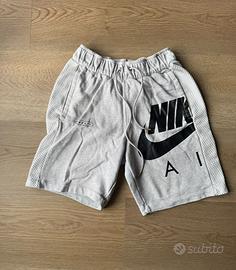 pantaloncini nike