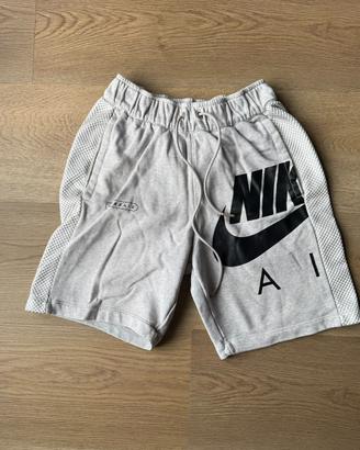 pantaloncini nike