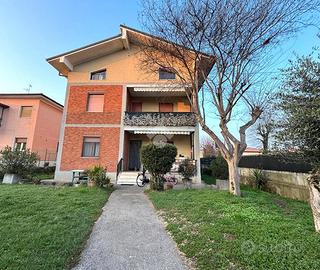 BIFAMILIARE A CASTELCOVATI