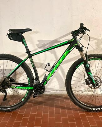 Bicicletta mtb Scott scale 960
