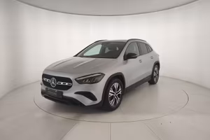 Mercedes-Benz GLA 200 Progressive Advanced Pl...