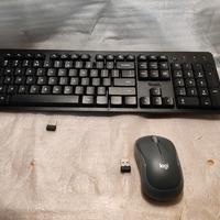 tastiera Trust e mouse logitec wireless