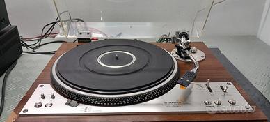 giradischi pioneer  leggi sotto 
