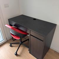 Scrivania Micke Ikea
