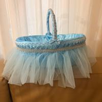 cesto decorato a mano