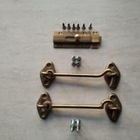 Set di ganci per porte 