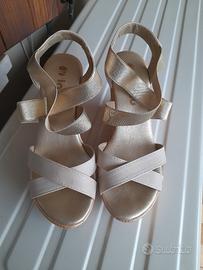 comode zeppe marca INBLU 