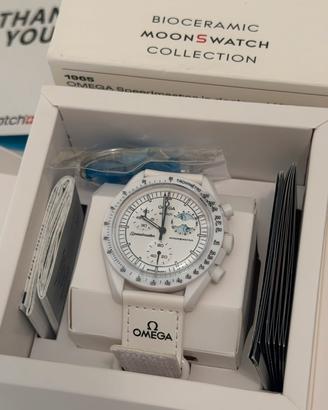 Omega x Swatch Mission to Moonphase (snoopy)