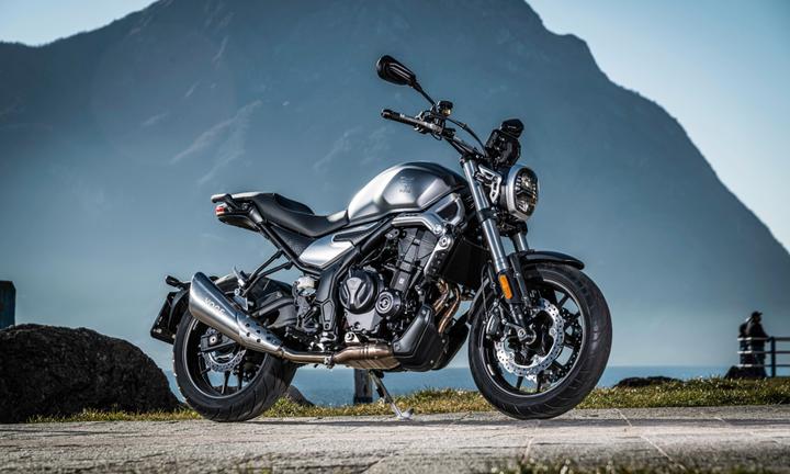 VOGE TROFEO 500 AC €60,00 MENSILI