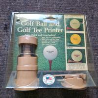 marcatore palline da golf e tee