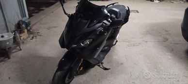 Yamaha Tmax 560 tech max 2024
