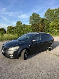 Kia ceed sw 1,6 crdi 115CV