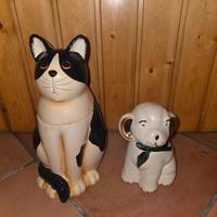 gatto e cane in ceramica ornamentale 