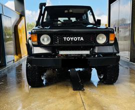 Toyota lj70 2.4