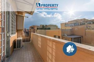Appartamento di 84 m² con 3 locali e box auto a Ro