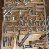 Set di 140 frese per legno complete di portafrese