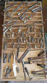 Set di 140 frese per legno complete di portafrese