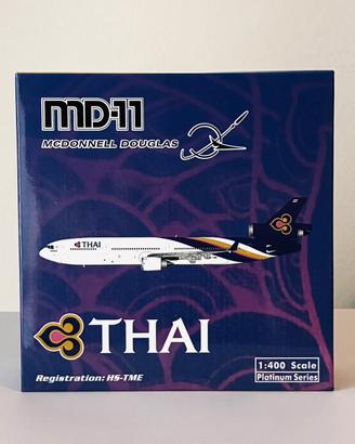 MD-11 THAI HS-TME in SCALA 1:400 LIMITED EDITION