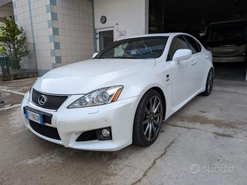 LEXUS IS F 5.0 V8