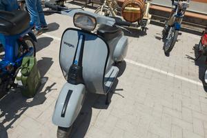 Piaggio Vespa 50 Special