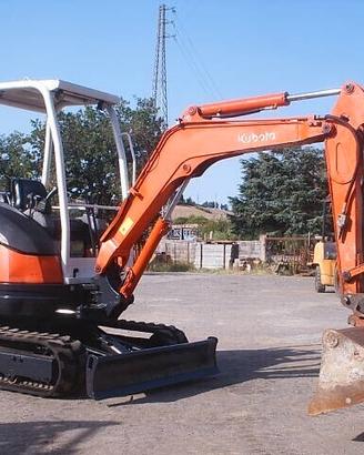 Miniescavatore usato KUBOTA U25.3