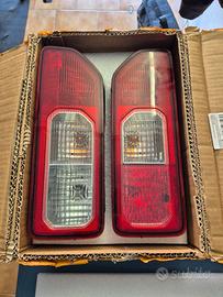 Fari posteriori suzuki jimny