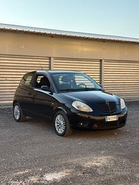 Lancia Ypsilon 1.4 Argento Ecochic GPL