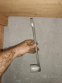 pedivella vespa faro basso 125 struzzo vb1t 150