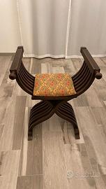 Due poltrone Savonarola