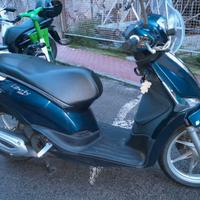 piaggio liberty
