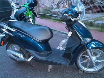 piaggio liberty
