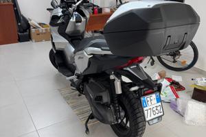 Honda ADV 350